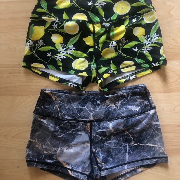 SAVAGE barbell booty shorts - Picture 2 of 3